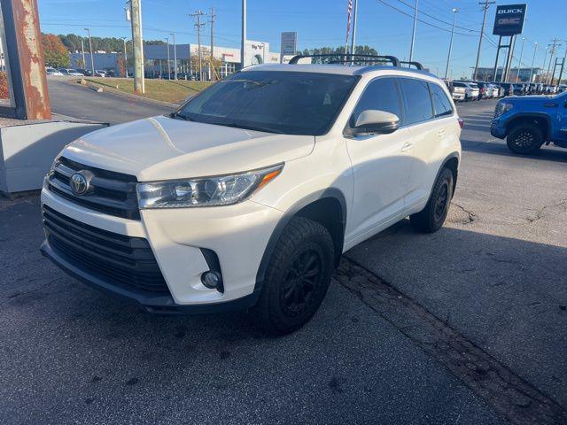2018 toyota highlander limited