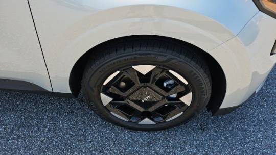 2025 Kia Carnival