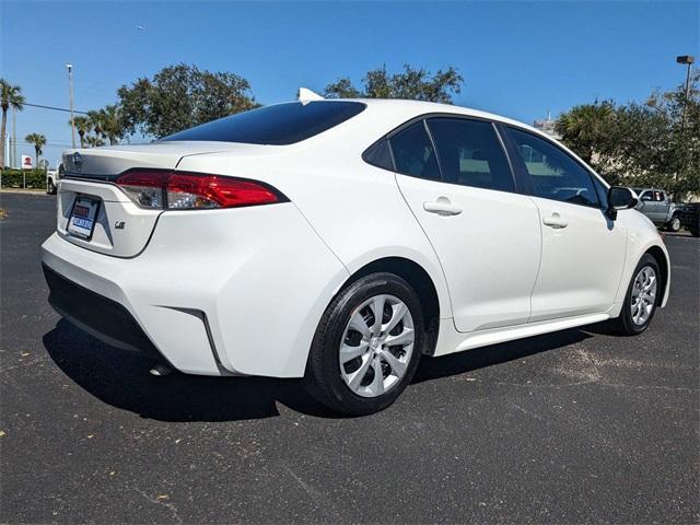 2024 toyota corolla le