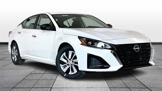 2025 Nissan Altima