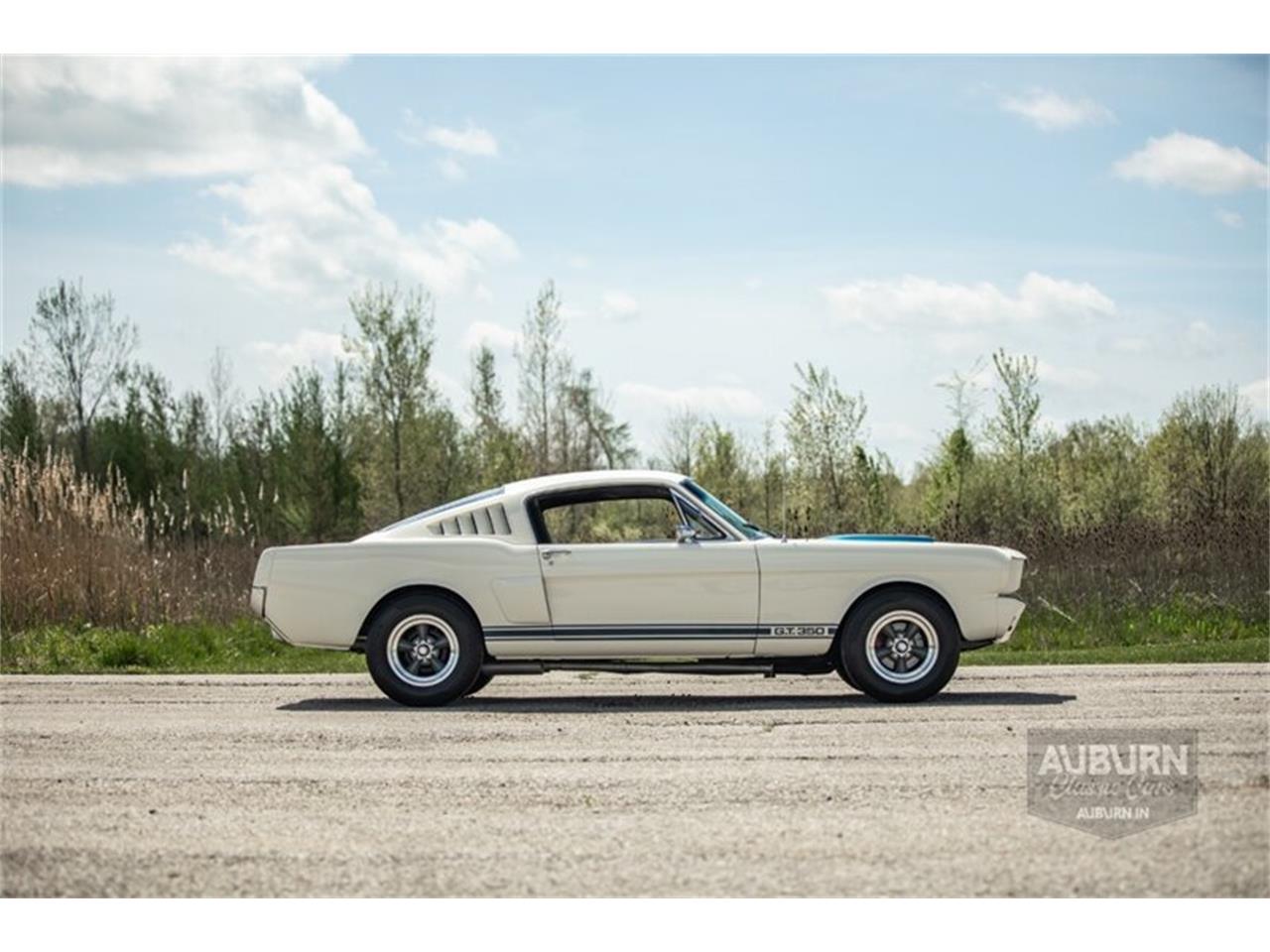 1966 ford mustang