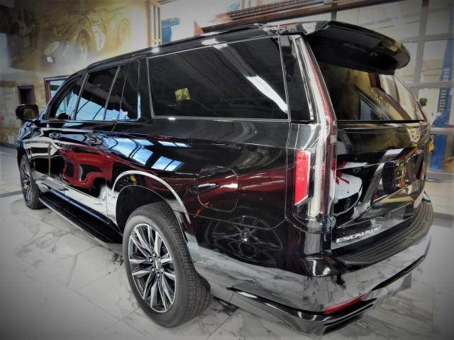 2022 cadillac escalade esv sport platinum