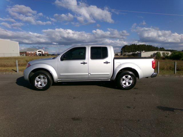 2013 nissan frontier sv