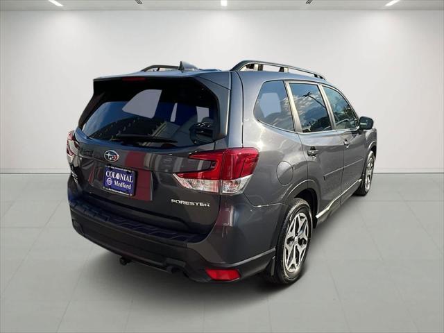 2022 subaru forester premium