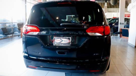 2020 chrysler pacifica launch edition