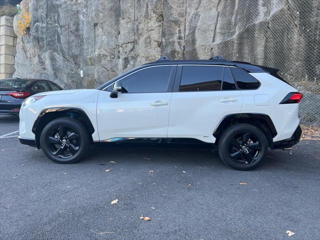 2020 toyota rav4 hybrid se