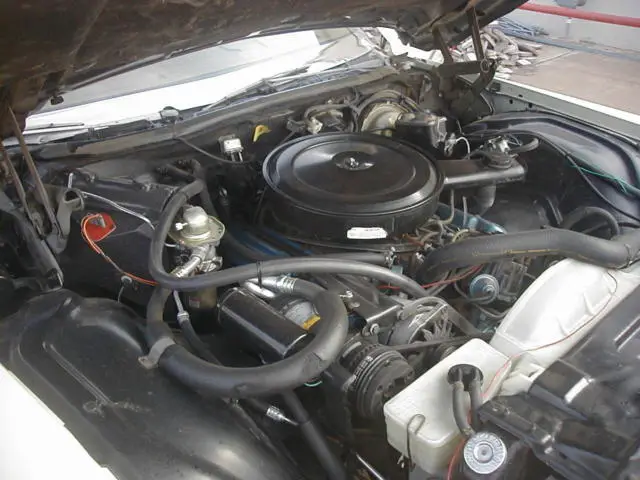 1976 buick park ave. limited-loaded-survivor-very nice
