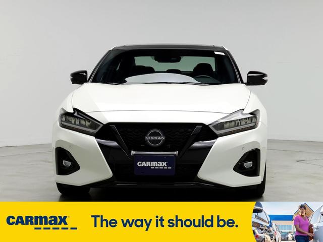 2023 nissan maxima sr