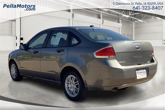 2011 ford focus se