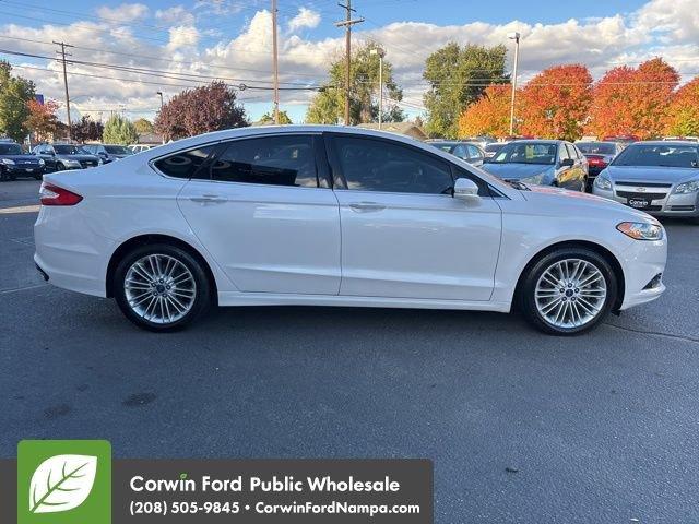 2014 ford fusion se