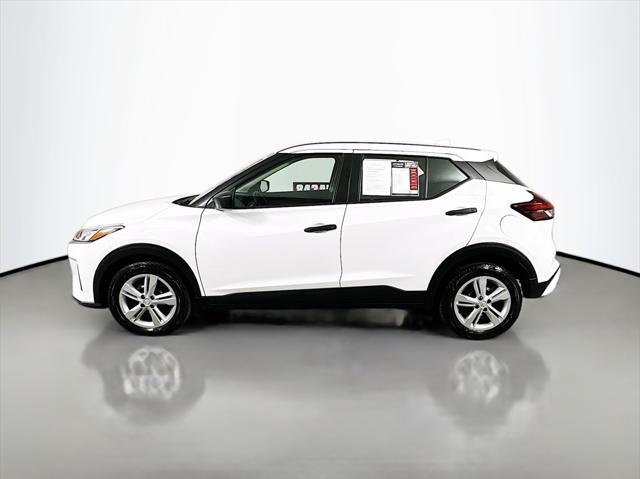 2022 nissan kicks s