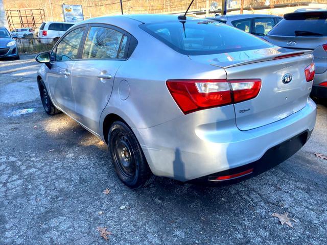 2013 kia rio lx