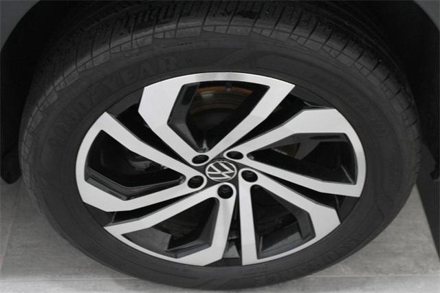 2023 volkswagen atlas 2.0t sel