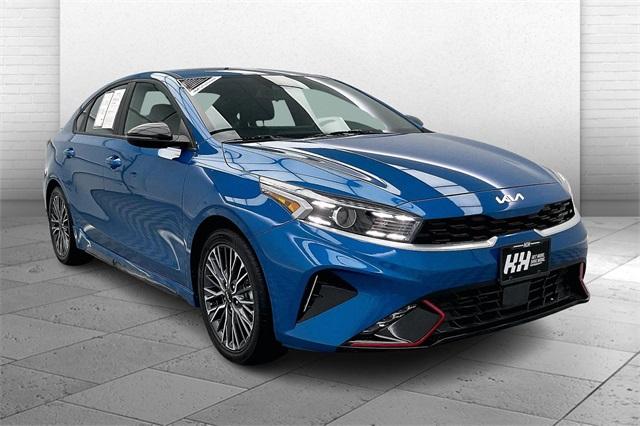 2023 kia forte gt-line