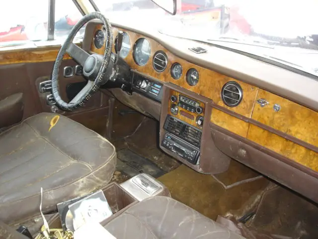 1976 rolls-royce corniche coupe lhd