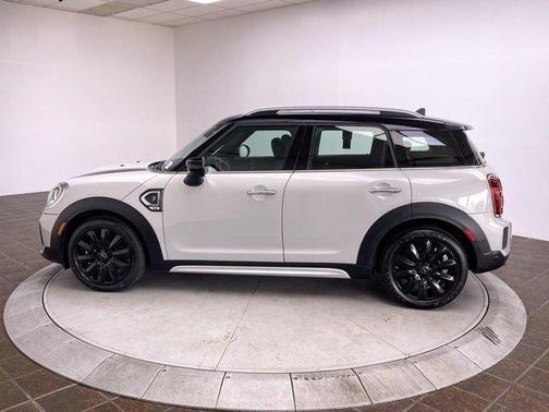 2022 mini countryman in co bluffs, iowa