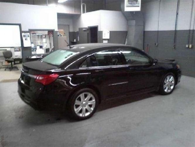 2012 chrysler 200 touring sedan 4d in north versailles, pa