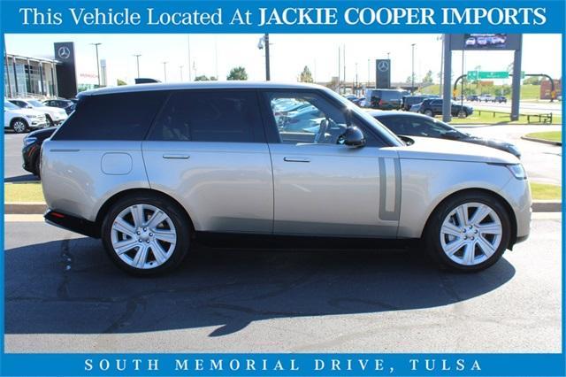 2023 land rover range rover p530 se