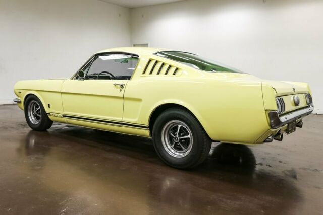 1966 ford mustang fastback 2+2 74025 miles spring time yellow fastback 289ci for