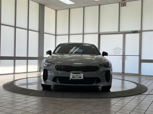 2022 kia stinger gt2