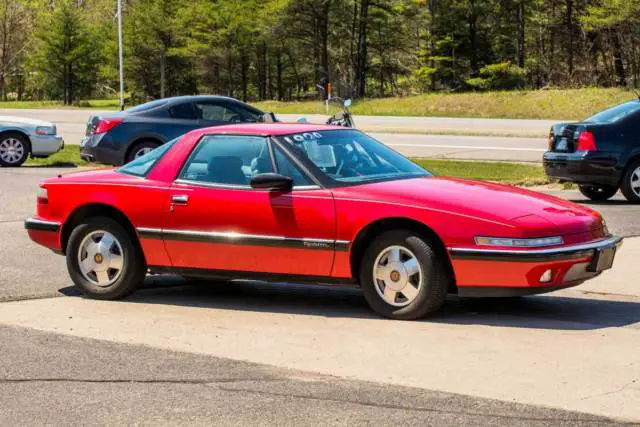 no reserve very nice clean low mileage buick reatta two seater