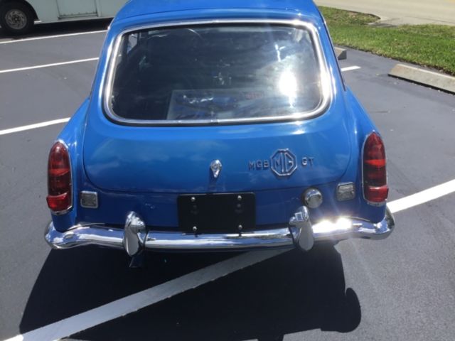 mgb-gt awesome car drives great-solid-overdrive-wire wheels-heritage certificate