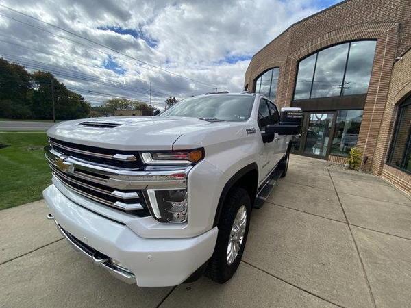 2022 chevrolet silverado 2500hd in milwaukee, wisconsin