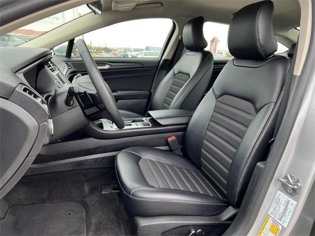 2018 ford fusion se