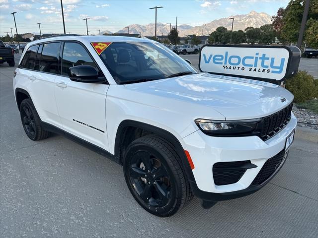 2023 jeep grand cherokee altitude