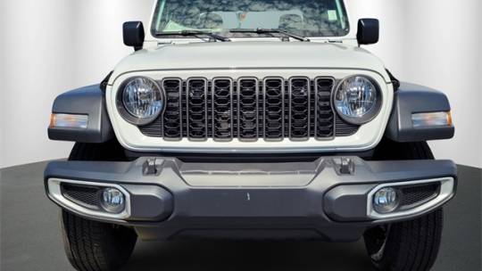 2024 Jeep Gladiator