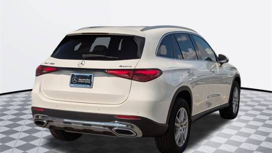 2025 Mercedes-Benz GLC