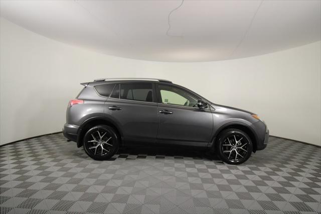 2018 toyota rav4 se