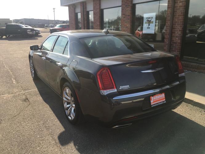 used 2018 chrysler 300 limited holdrege, ne 68949 for sale in holdrege, nebraska