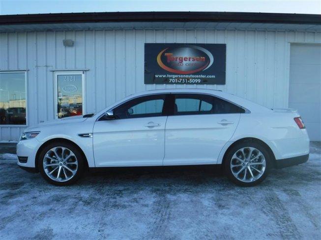 2017 ford taurus limited awd for sale in bismarck, north dakota