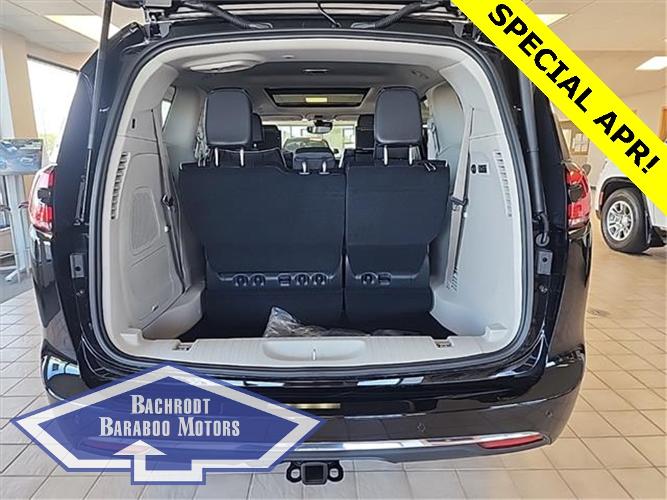 new 2024 chrysler pacifica limited