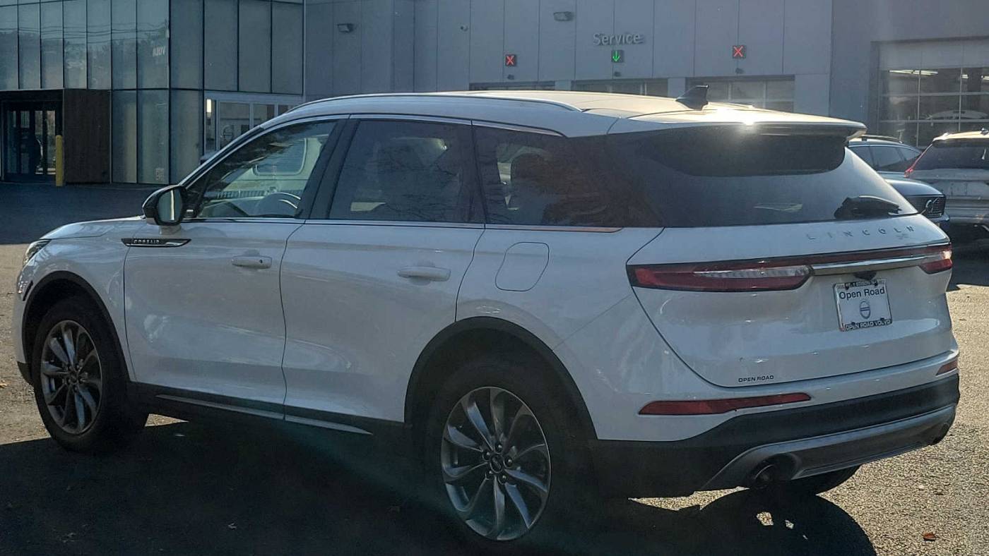 2021 lincoln corsair standard