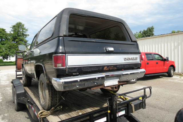 1983 chevy blazer with 7-1/2' western snow plow, good cheap plow truck