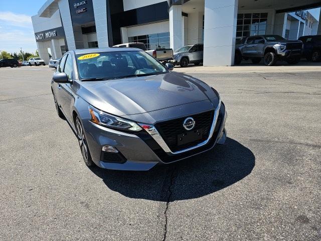 2022 nissan altima 2.5 sv