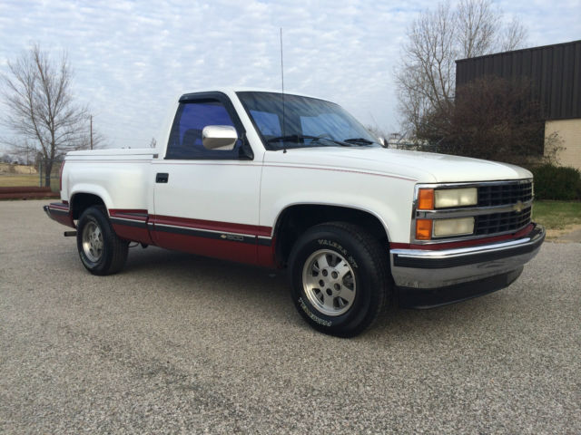 1992 chevrolet silverado stepside-good miles, 350 v8, rare, two-tone, clean!