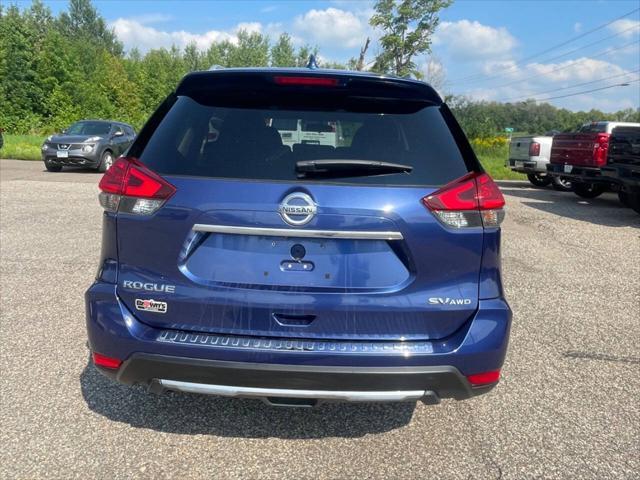 2017 nissan rogue sv