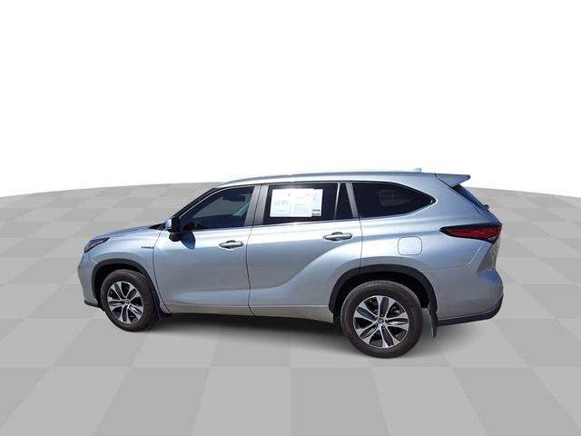 2023 toyota highlander hybrid xle