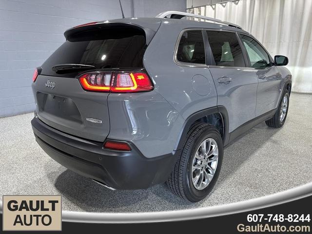 2021 jeep cherokee latitude lux