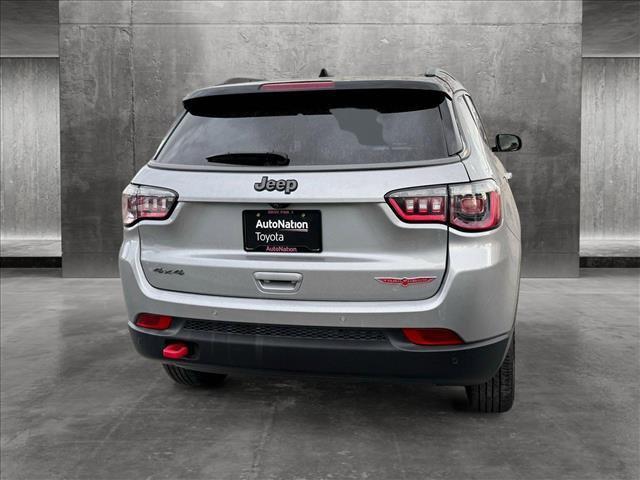 2021 jeep compass trailhawk
