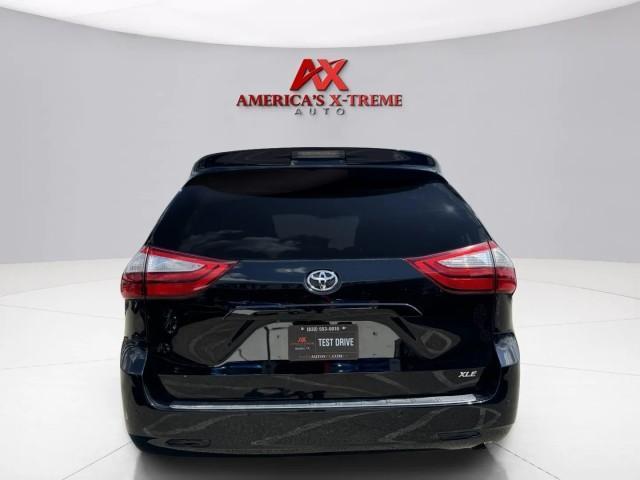 2017 toyota sienna xle
