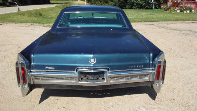 vtg 1966 fleetwood cadillac lo mile sedan wonderbar loaded good int run/shft goo
