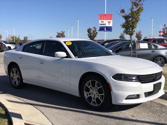 2015 dodge charger sxt