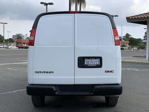 2023 gmc savana 2500