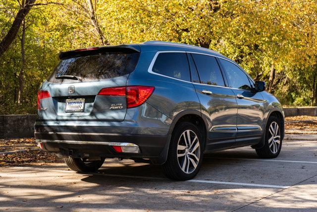 2017 honda pilot elite