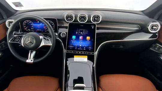 2025 Mercedes-Benz GLC