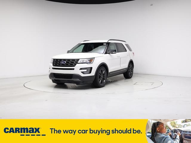 2017 ford explorer xlt